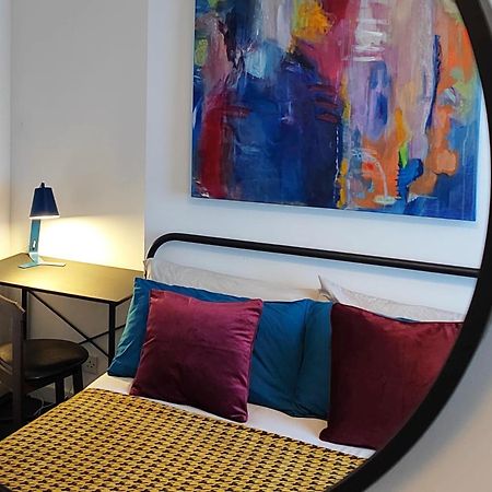 Granville 5Br Townhouse - Ideal For Groups, Families Or Contractors By Suitely Челтнъм Екстериор снимка